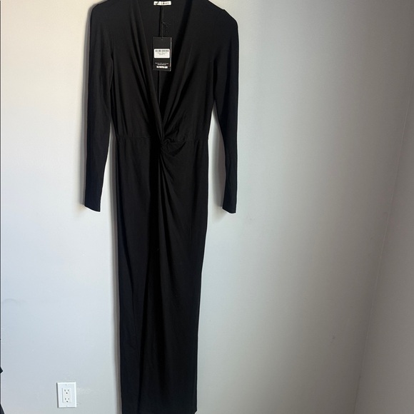 NEW Reformation Plaza Dress Black Large - Picture 2 of 10